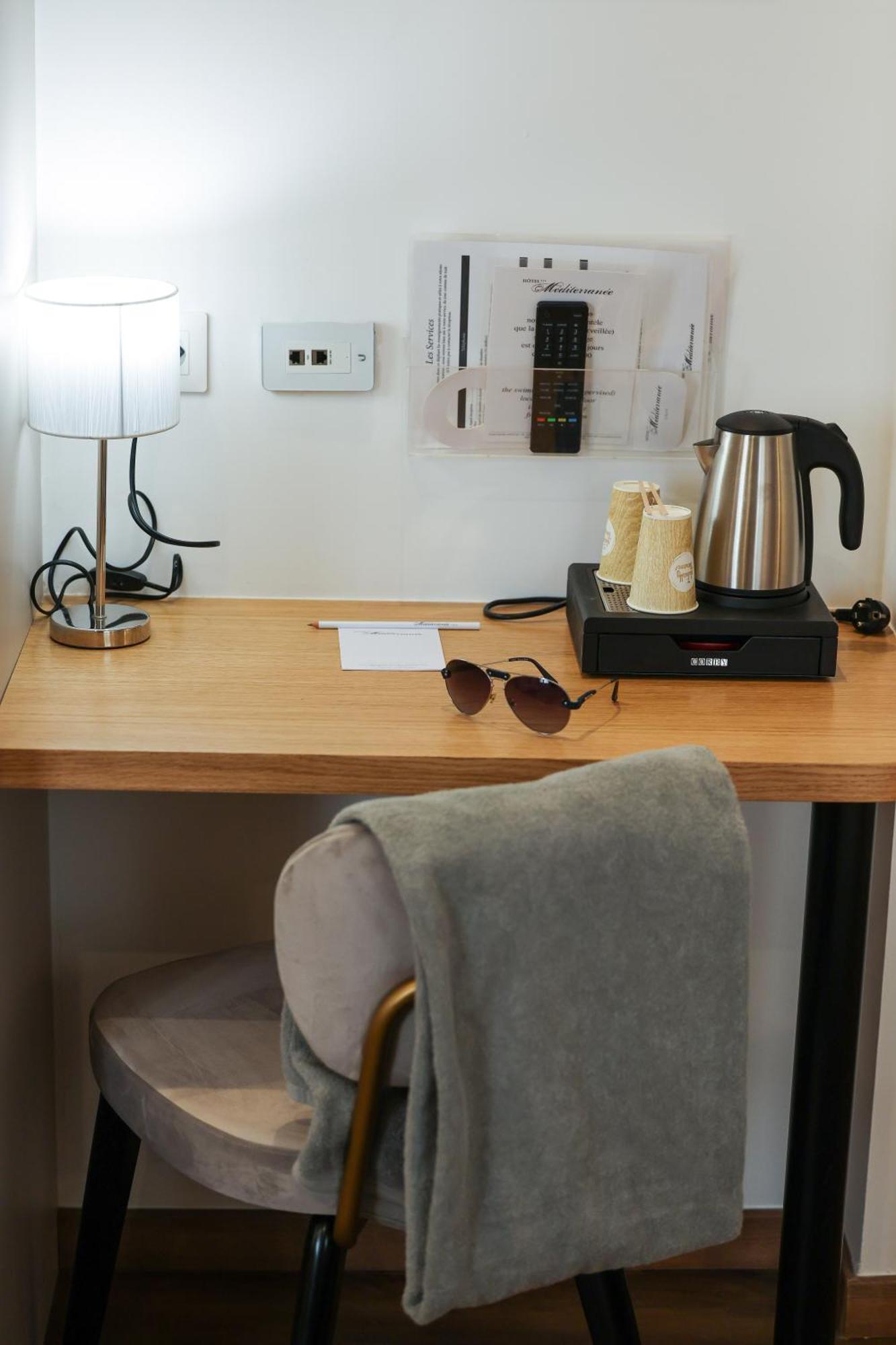 Hotel Mediterranee Calvi  Ngoại thất bức ảnh